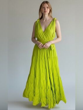 Gibson & Latimer Lime Green Midi Dress